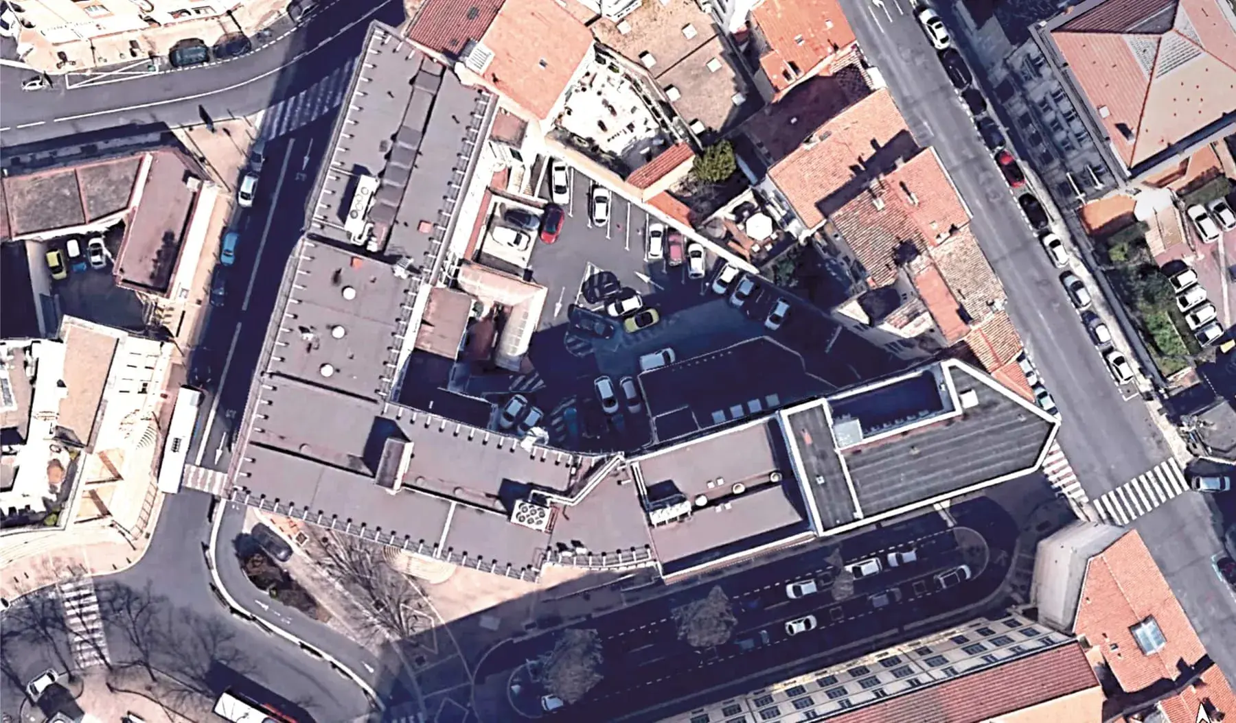 Immeuble de la Caisse d’Allocations Familiales, Béziers (34) — photographie 1